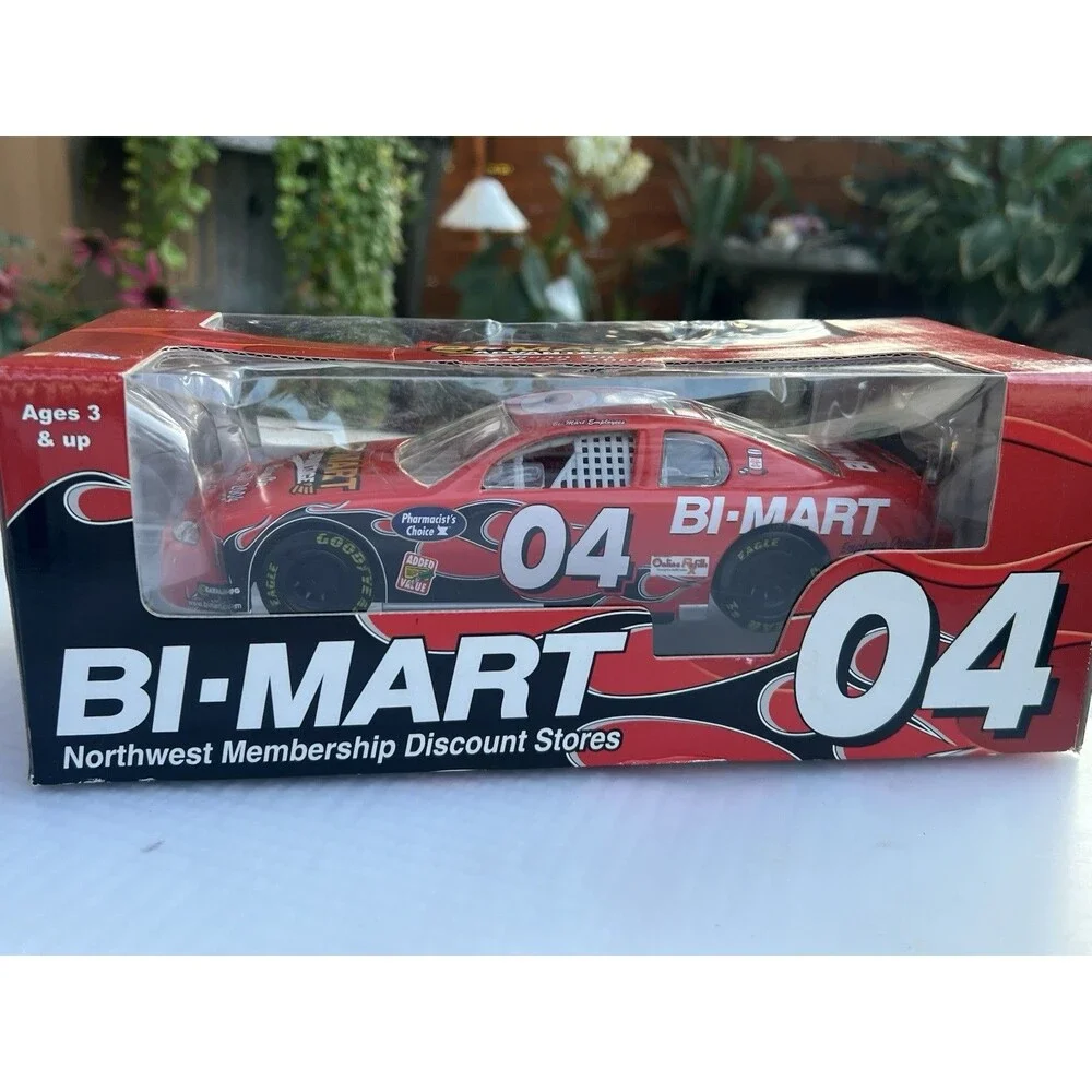 2004 Action Racing Collectables Bi-Mart #04 1:24 Scale Stock Car.